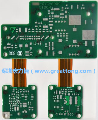 FPCB可作為多片功能載板的連接軟式板材。